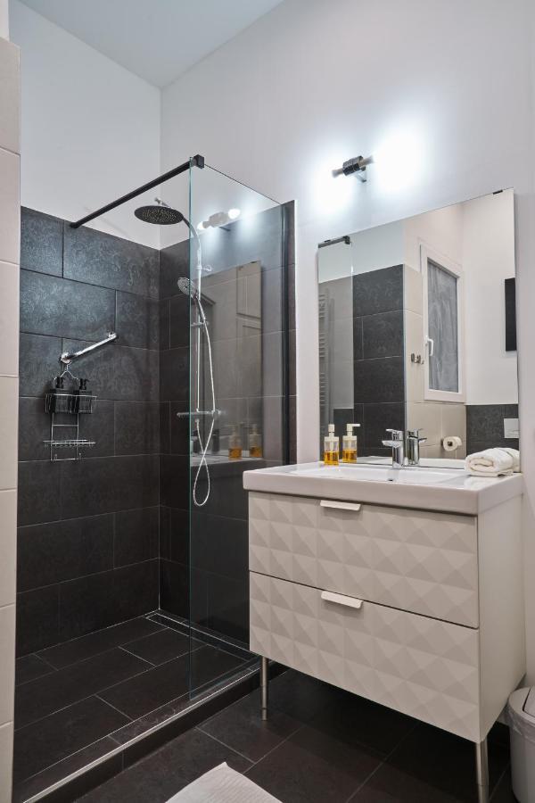 Nanirol Apartment At Gellert Bath Budapeszt Zewnętrze zdjęcie