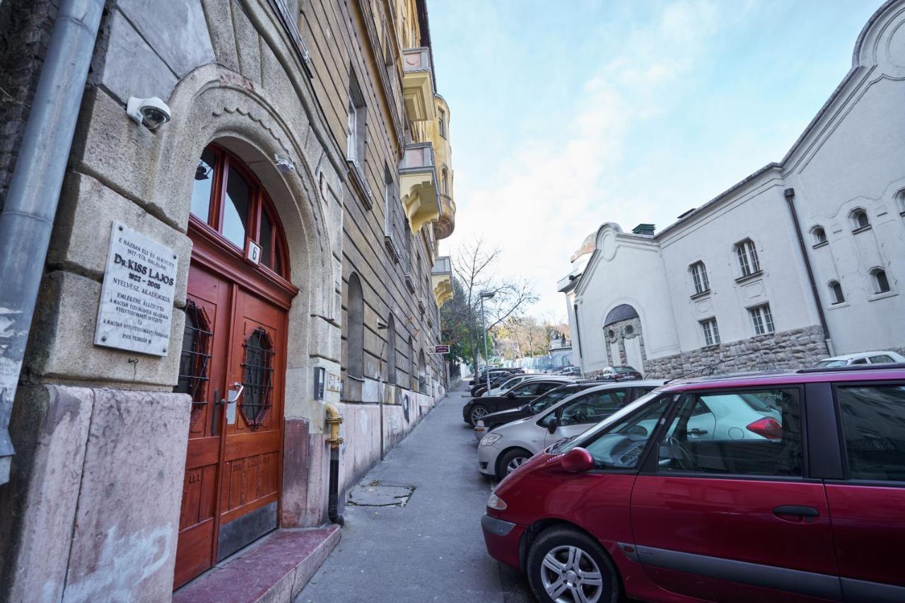 Nanirol Apartment At Gellert Bath Budapeszt Zewnętrze zdjęcie