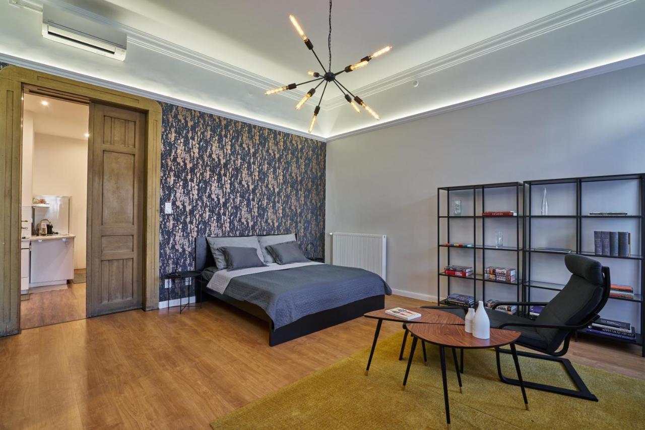 Nanirol Apartment At Gellert Bath Budapeszt Zewnętrze zdjęcie