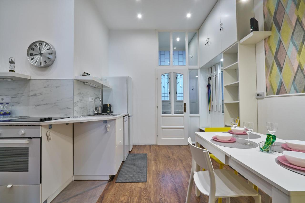 Nanirol Apartment At Gellert Bath Budapeszt Zewnętrze zdjęcie
