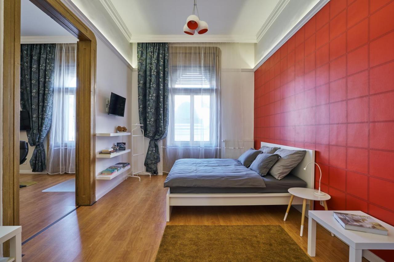 Nanirol Apartment At Gellert Bath Budapeszt Zewnętrze zdjęcie