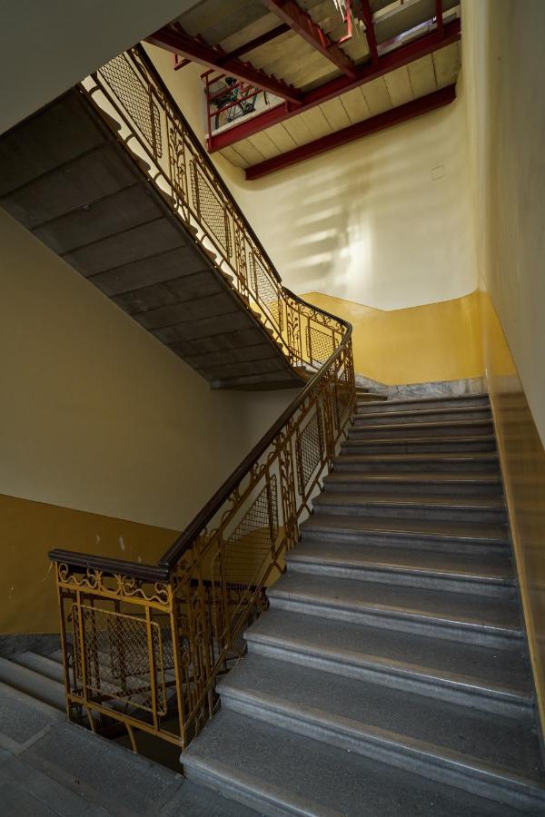 Nanirol Apartment At Gellert Bath Budapeszt Zewnętrze zdjęcie