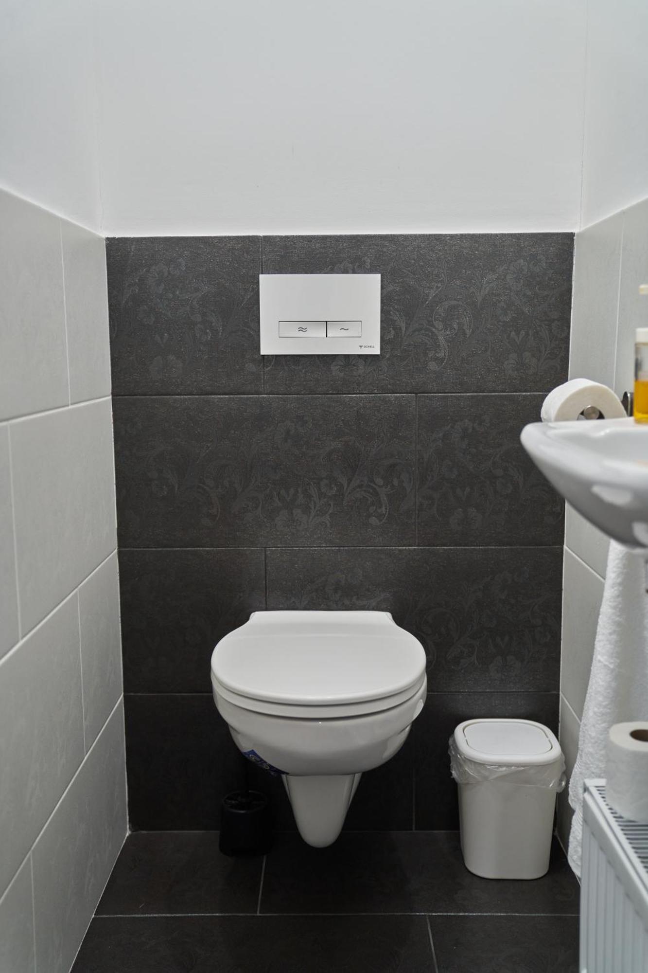Nanirol Apartment At Gellert Bath Budapeszt Zewnętrze zdjęcie